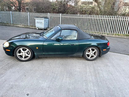 Mazda 1.8 MX-5 1999 T - T272 UWX